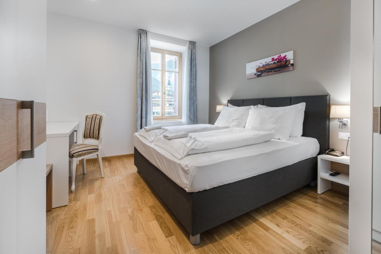 Hotel Dvorec Tolmin Exteriér fotografie