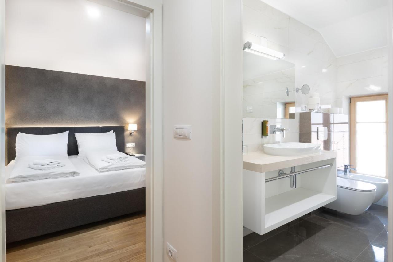 Hotel Dvorec Tolmin Exteriér fotografie