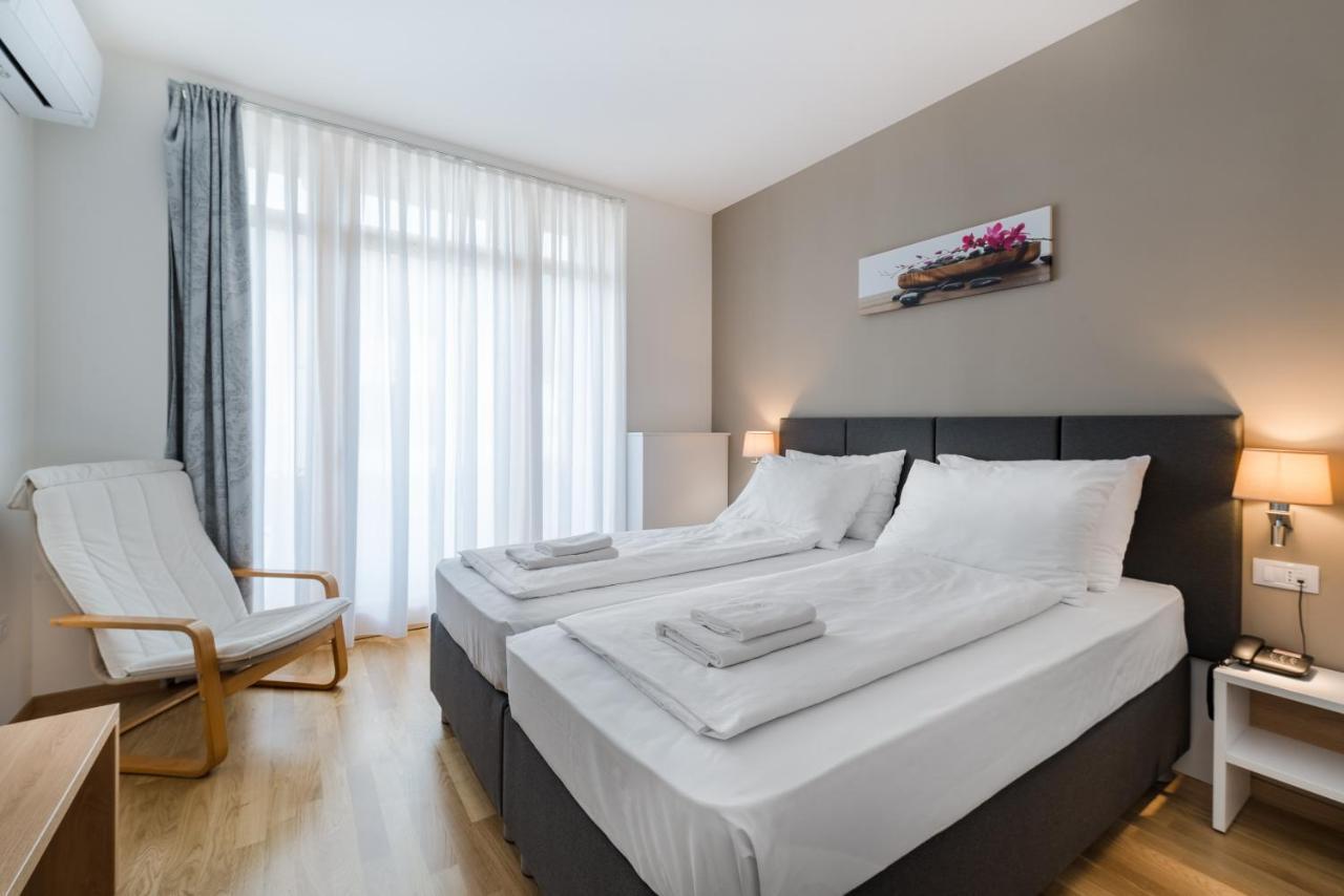 Hotel Dvorec Tolmin Exteriér fotografie